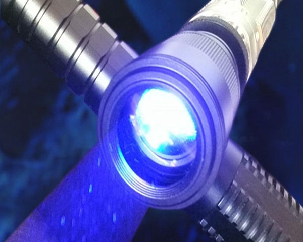 Beam Expanders for Blue Lasers Beam Expanders for Blue Lasers